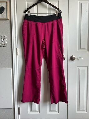 Healing Hands pink/black pull on scrub pants